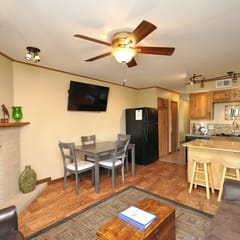 113B - River Run Condos-Comal River - Close to Schlitterbahn