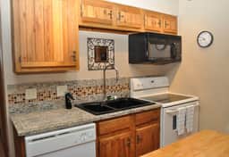 113B - River Run Condos-Comal River - Close to Schlitterbahn - Image 3