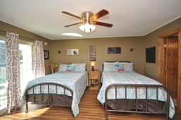 120D - River Run Condos-Comal River - Close to Schlitterbahn - Image 4