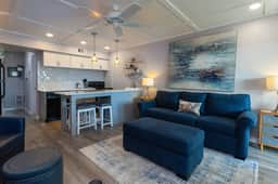 312B - Tranquility at River Run - Downtown on the Comal - Image 2