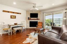 320D - Taste of Texas Hill Country on the Comal River - 320D - Image 4