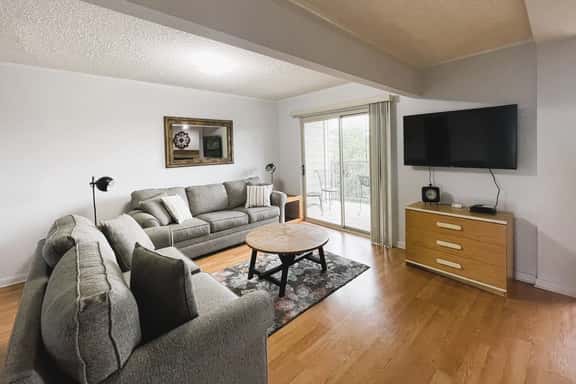201A - River Run Condos-Comal River - Close to Schlitterbahn - Image 1