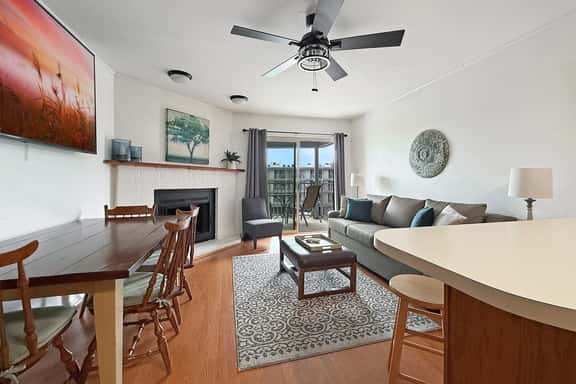 319D - Casita at River Run Resort - Comal River - Downtown - Image 1