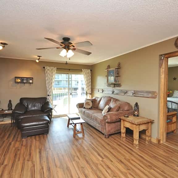 120D - River Run Condos-Comal River - Close to Schlitterbahn - Image 1