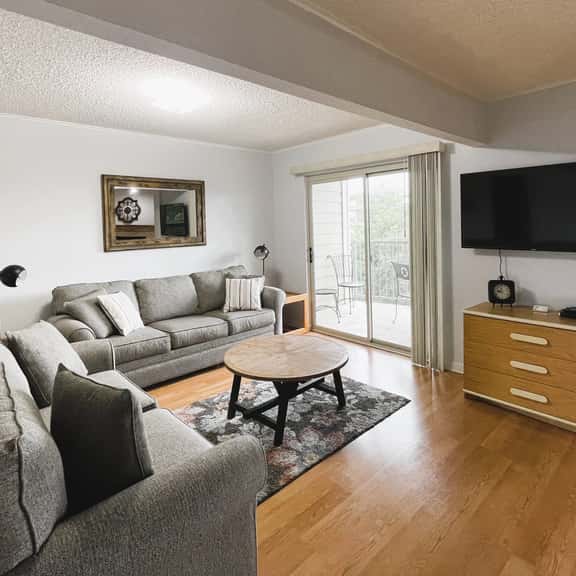 201A - River Run Condos-Comal River - Close to Schlitterbahn - Image 1