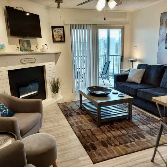 218C - River Run Condos-Comal River - Downtown - Image 1