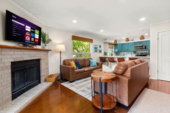 101A - Headwaters Haus on the Comal River - River Run Condos - Image 3