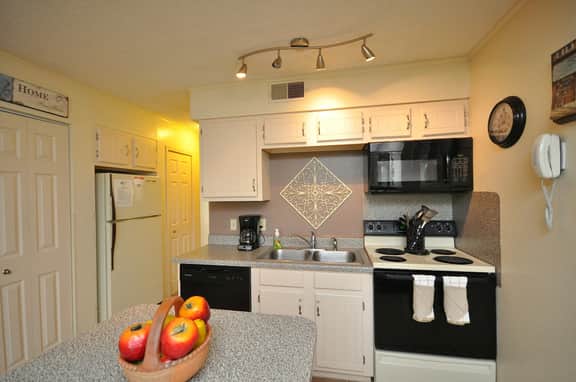 202A - River Run Condos-Comal River - Downtown - Image 4