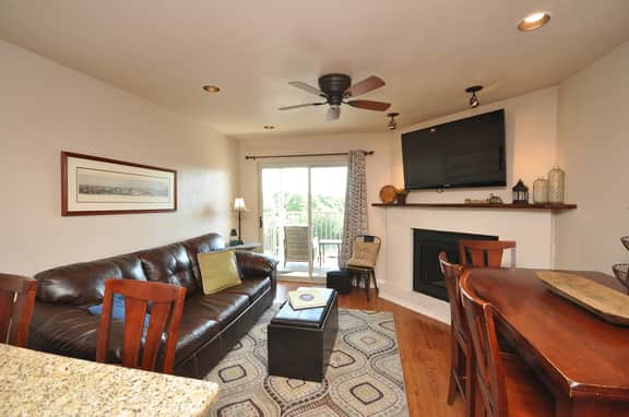 214B - River Run Condos-Comal River - Close to Schlitterbahn - Image 2
