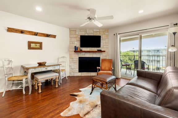 320D - Taste of Texas Hill Country on the Comal River - 320D - Image 4